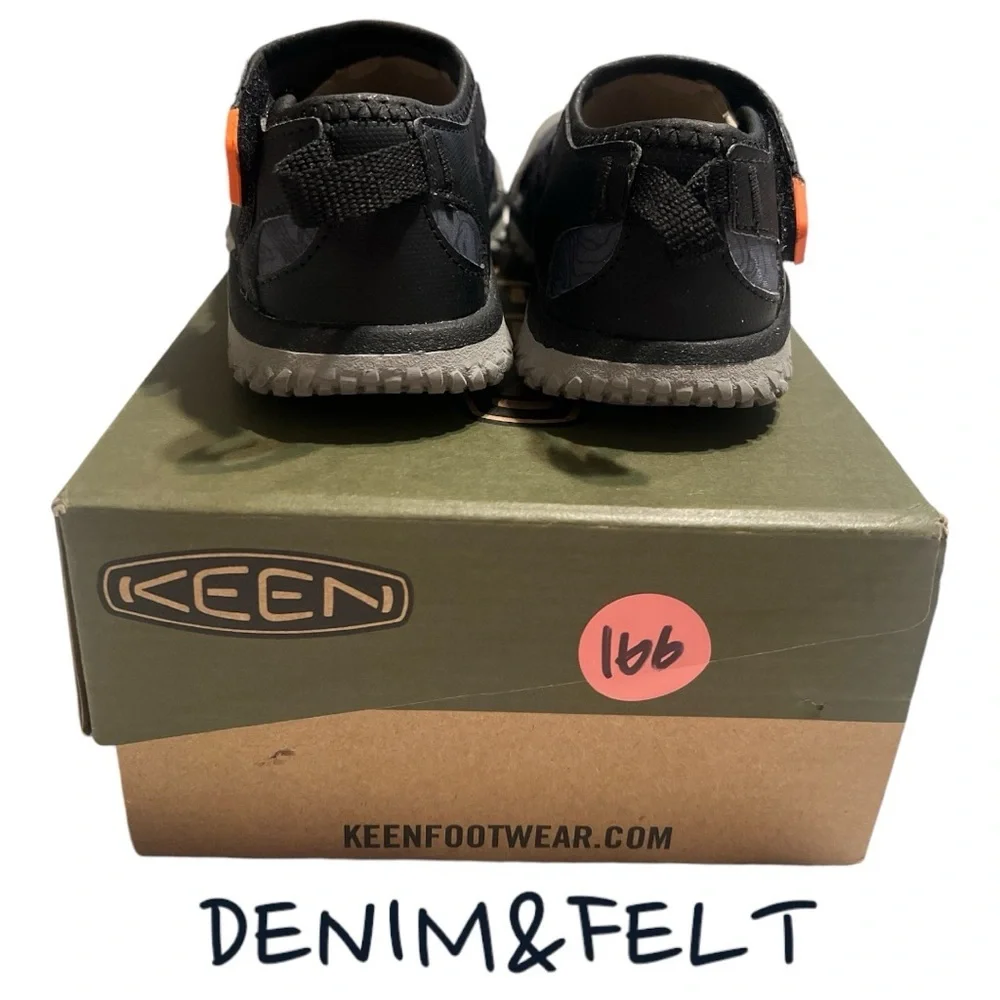 Keen 🖤brand new
